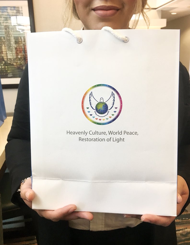 HWPL_Chicago's tweet photo. Starting shortly is the 2nd Annual Commemoration of the Declaration of Peace and Cessation of War #DPCW. We are so excited to greet our guests and thankful for their dedication to creating #WorldPeace!#Declaration_of_Peace #Peace #HWPL #HWPLChicago #Interfaith #Chicago https://t.co/BqVMzotjce