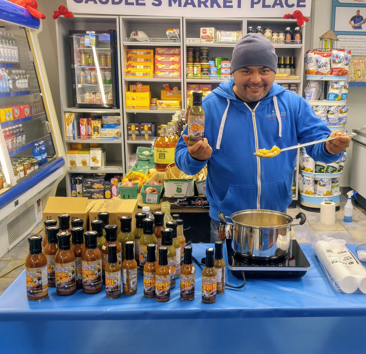 CaudlesCatch's tweet photo. It may be #cold outside, but we have a treat for you with some #delicious #KWawesome #local #HotSauces to try out from @gonzalezfood1! At our Superstore location only, #warmup with some #shrimp cooked in #HotSauce! #FreeSampleSaturdays https://t.co/gBMEr3LuEG