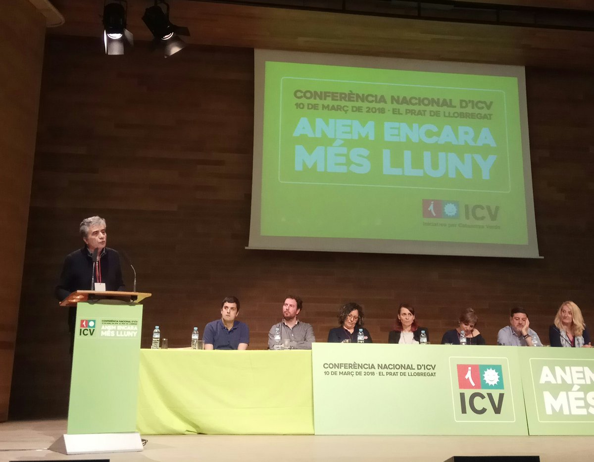 arnaufunes's tweet photo. Després del debat de 125 esmenes, que en general, fan una ampliació i concreció, aprovem un bon document estratègic per @iniciativa i per @CatEnComu_Podem sobre #modelestat i #Municipals2019. El document surt molt millor del que va entrar gràcies al debat i les aportacions. https://t.co/hQamOSUSXs