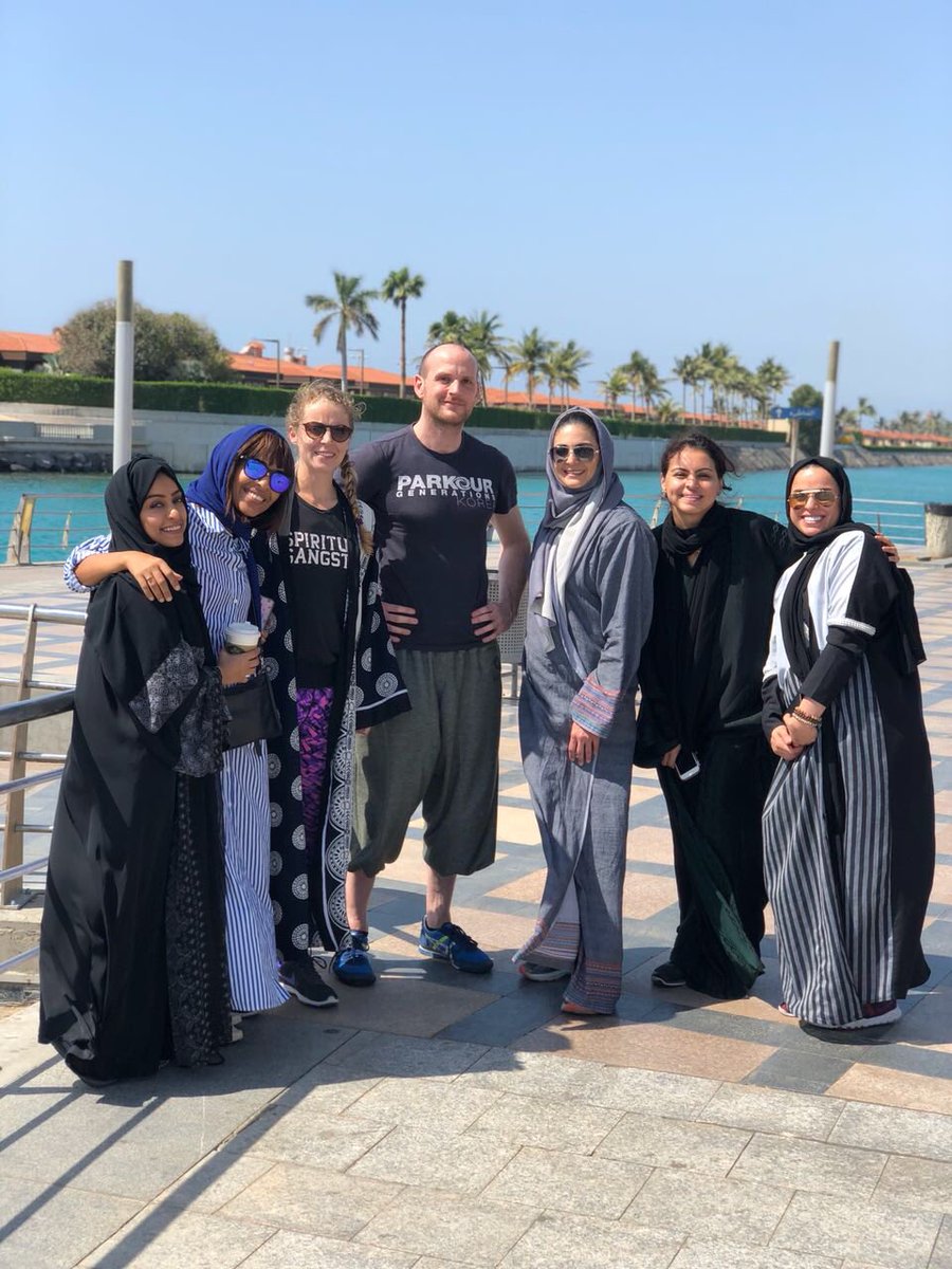DanEdwardes's tweet photo. Very impressed by these pioneering women - the first to complete the @parkour_fitness Level 1 Certification in Saudi Arabia, working hard and moving well the whole time. An inspirational group who will lead the way for thousands of other women across the region in the future. https://t.co/IgnoeTLR6u