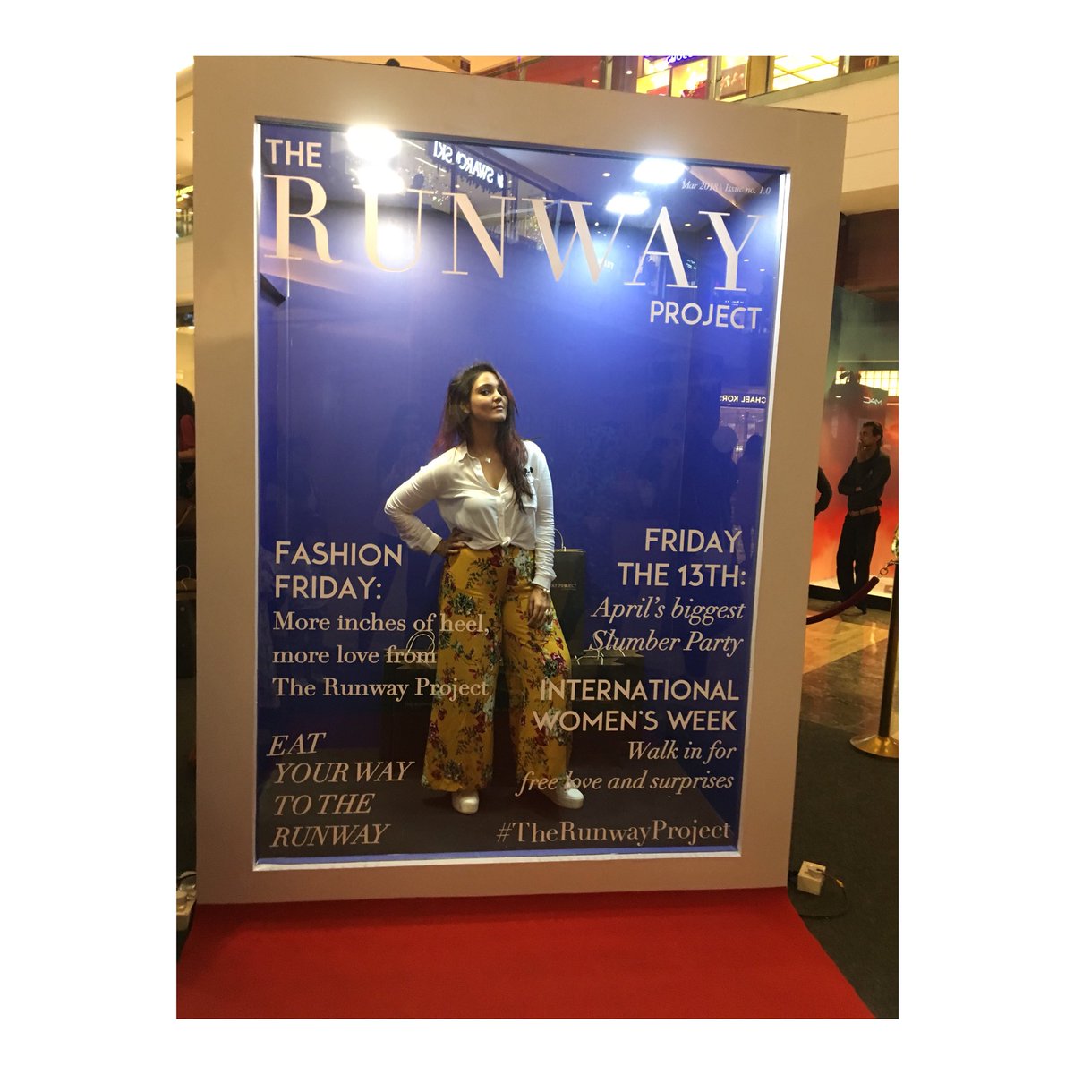 _Puja_Agarwal's tweet photo. When I pose like one 💁✨
#therunwayproject 💖 #blogmyway #pujagarwal #indianblogger #blogoftheday #fashionfriday https://t.co/zNMhl7irbg