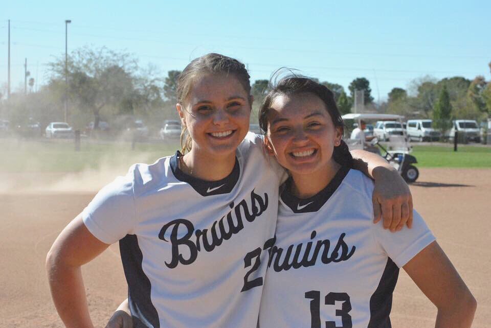 braunroni_'s tweet photo. come support @GFUSoftball today and Sunday at 12 &amp; 2 !! #beatlinfield 🐻🤗☀️ https://t.co/RgNJbNWIC7