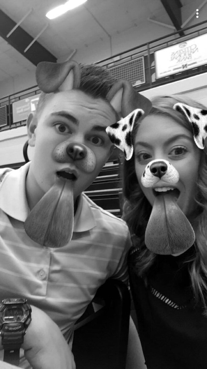 Em_NoelB's tweet photo. Happy birthday Austin! I’m never going out to eat with you again ...🤦🏼‍♀️ #Natalie 🖤🎉🎉 https://t.co/tKk6SoUINc