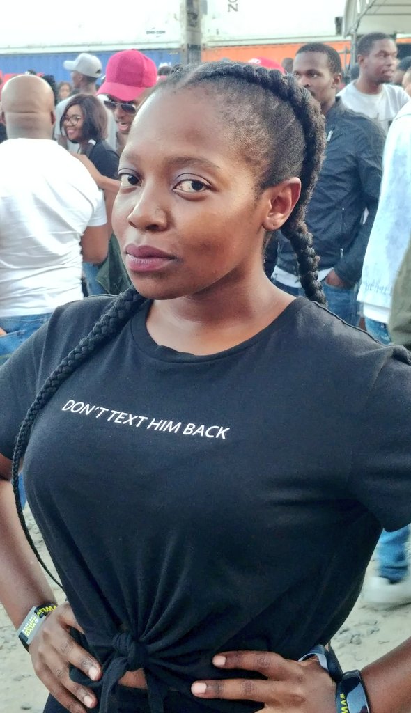 PapiDaniels's tweet photo. My plan for the day.
#DontTextHimBack.
#VivoNation https://t.co/ZfB0h9QEXr
