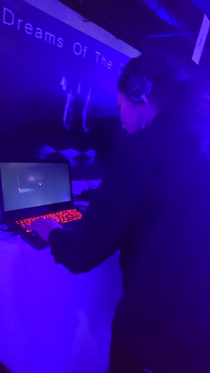 LaylaAbdurhman's tweet photo. Igarashi San played
@dotd_game

He said it is good and it is scary
He loved @cjkershner voice acting!!

Thank you Igarashi San @SwordOrWhip https://t.co/aZICqjDM1t