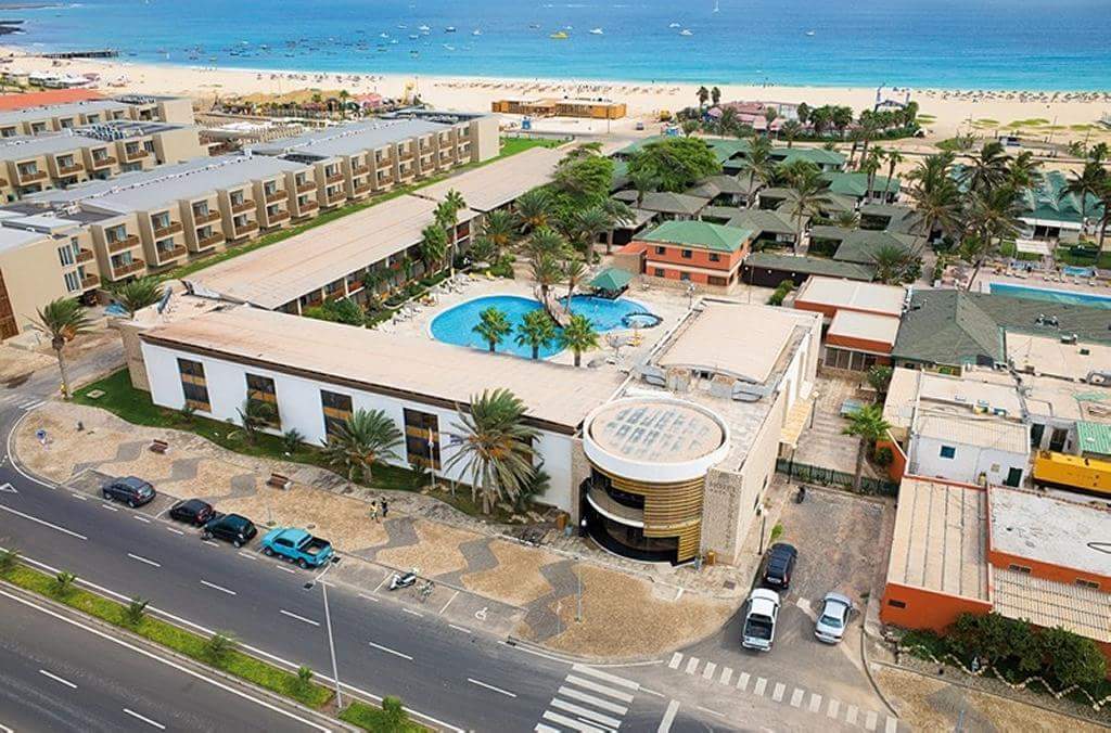 HajdeTravel's tweet photo. 🔝 Ultra last minute 🍍 2 osoby už za 1 428,80 € vrátane všetkých poplatkov a víz! 🤩 Kapverdy - Santa Maria 🌴🌸 Hotel Oasis Atlantico Belorizonte 🐠  na  8 dní od 13.03.-20.03.2018 🥥 Letecky z PRAHY
Viac informácií tu 🎀 https://t.co/LkgcVopeeN 🎀 https://t.co/4bswm1yX8W