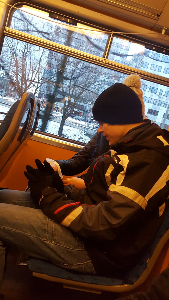 Hey, är du han? <a href="/STAMSITEs/">Marcus Nyman</a>