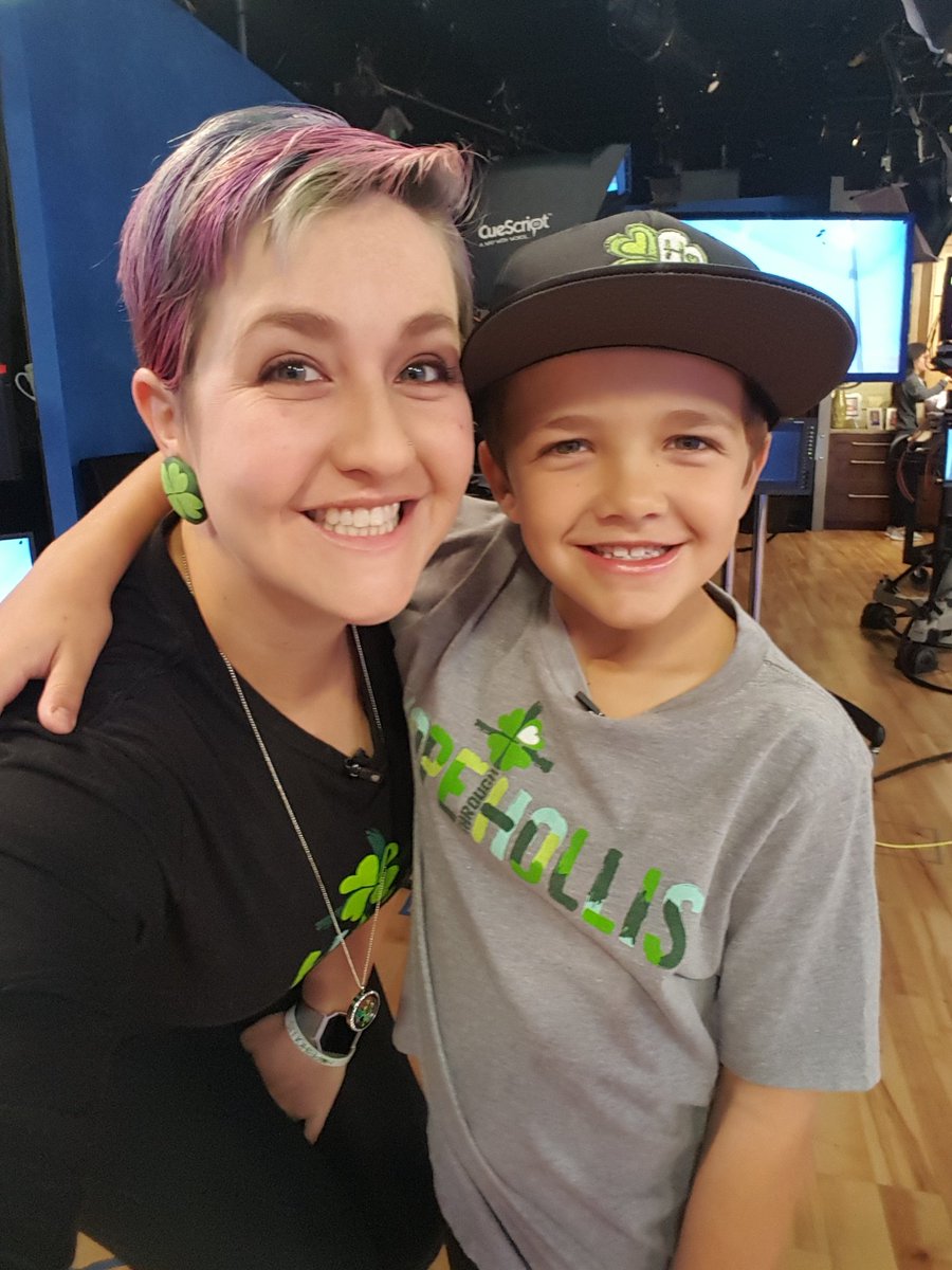 rainbow_brite13's tweet photo. 🍀💚 #HopeThroughHollis #StBaldricks #ChildhoodCancerResearch #RockTheBald #ThirstyLion #KeepItCut @StBaldricks @thirstylion @azfamily @KeepItCut https://t.co/F40G2msrb0