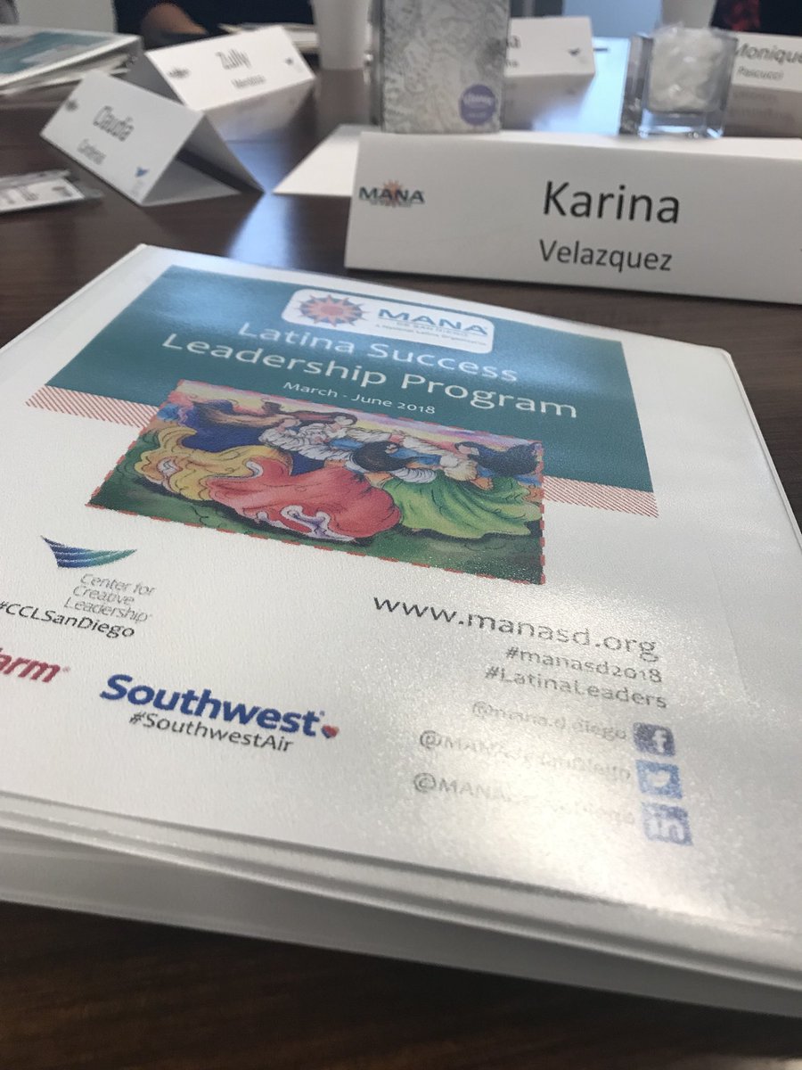 kariiibear's tweet photo. So excited to be at @MANAdeSanDiego’s #LSLP this morning! #LatinaLeaders #ManaSD2018 #CCLSanDiego #SouthwestAir #HereToHelp https://t.co/EWVoRfE073