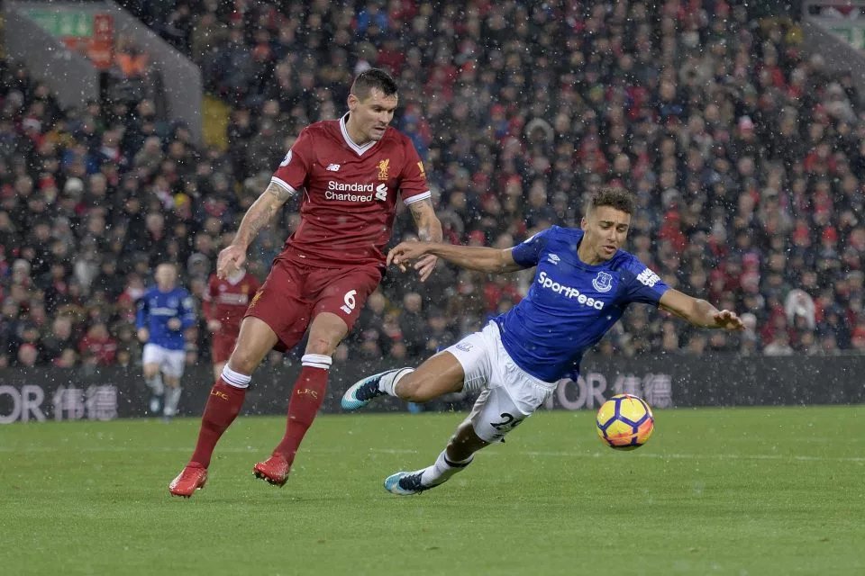ALL_LFC96's tweet photo. Craig Pawson Is The Referee That Gave Everton This Penalty. https://t.co/QD5bSm86Ap