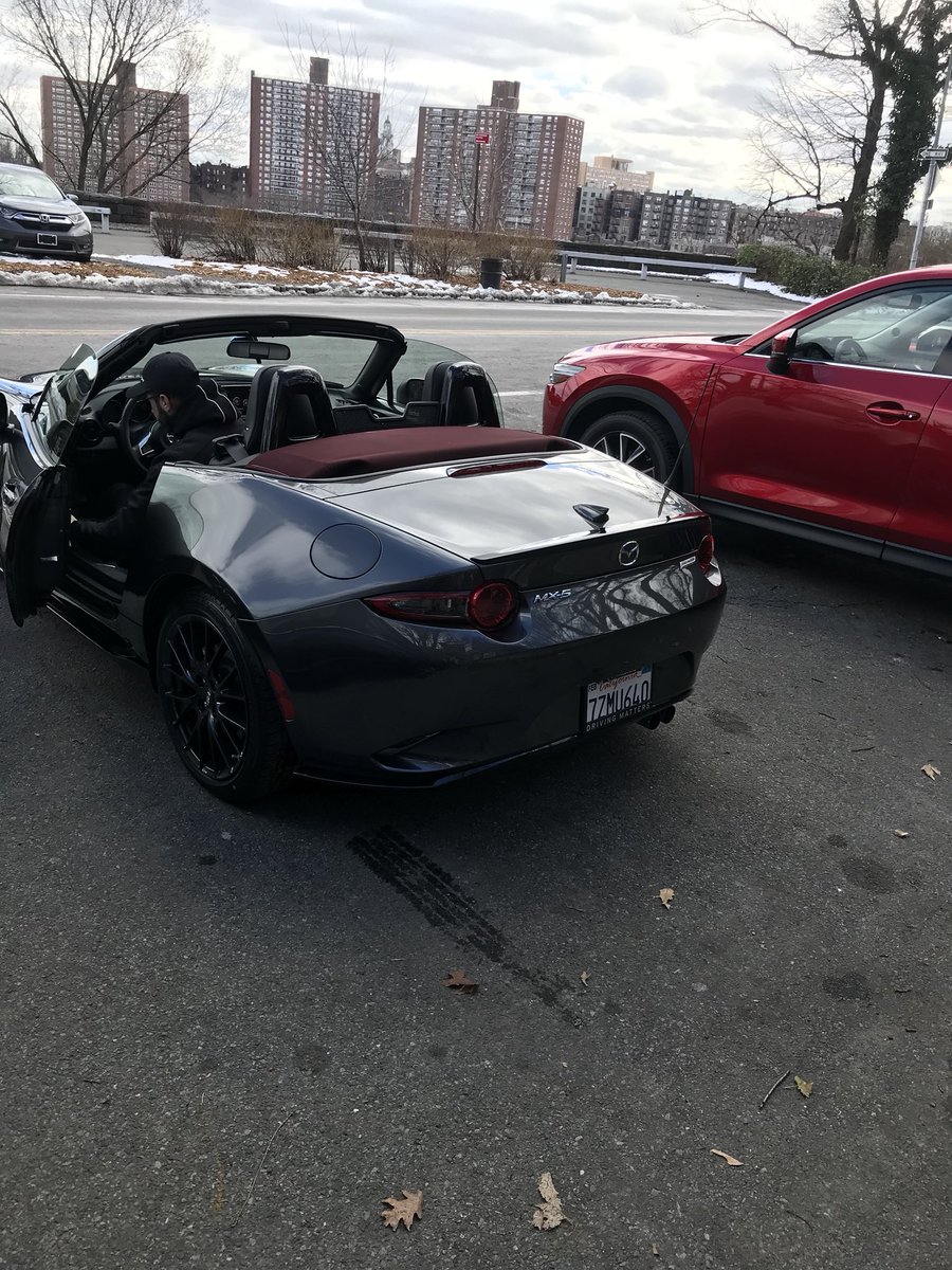 TheMommyElf's tweet photo. Just took a drive in this baby! Smooooooth... #exploremazda #mazdalatino https://t.co/mEia8jZewJ