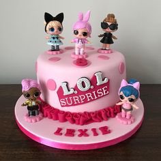 DollsLol's tweet photo. Some amazing cakes Over the pass week that All theses crazy @DollsLol Fans love YOU CAN NEVER GET BORED OF LOL DOLLS CAN U❤️ https://t.co/eQdDxwNbbK