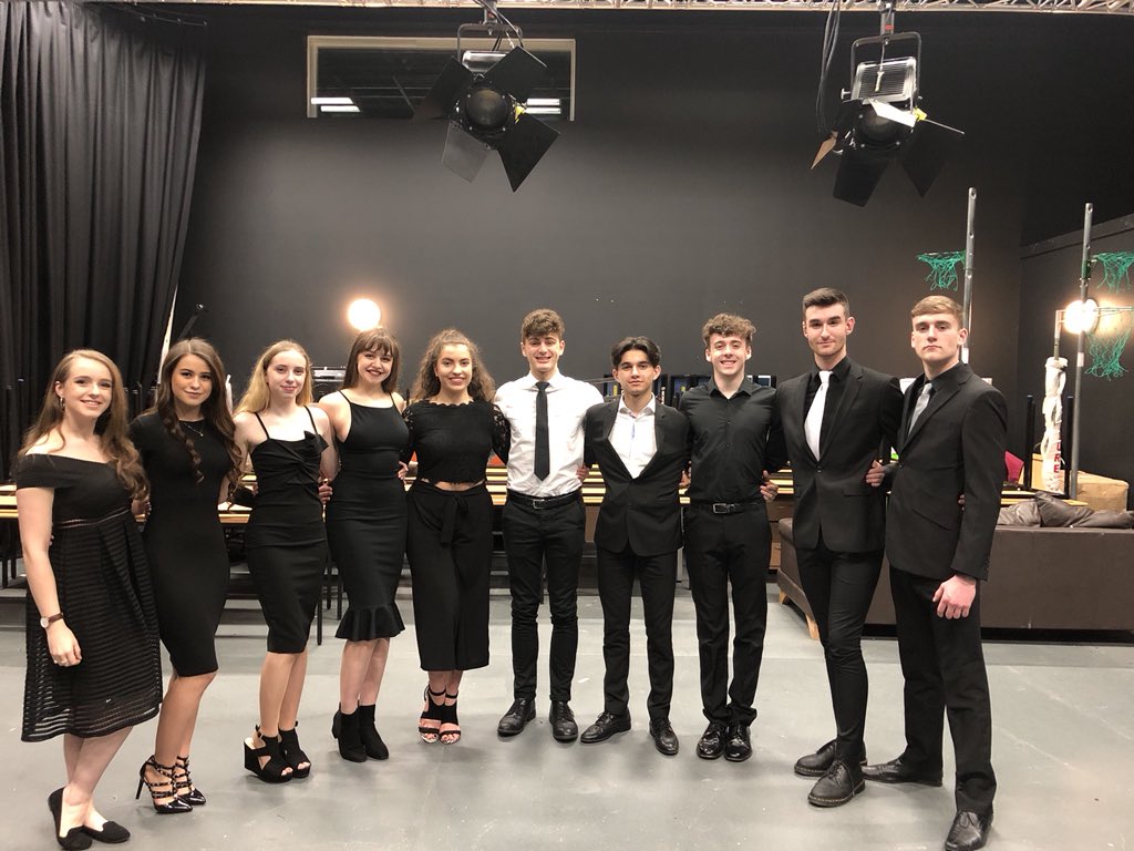 PendletonSeason's tweet photo. “The Pendleton Consort of Voices” performed stunning renditions of “Bring Him Home” and “Being Alive” at the Annual Apprenticeship Awards 2018 earlier this week! #PendletonCollege #CentreOfExcellenceInPerformingArts #Actors #LesMiserables #Company https://t.co/PyyFNoNkNR