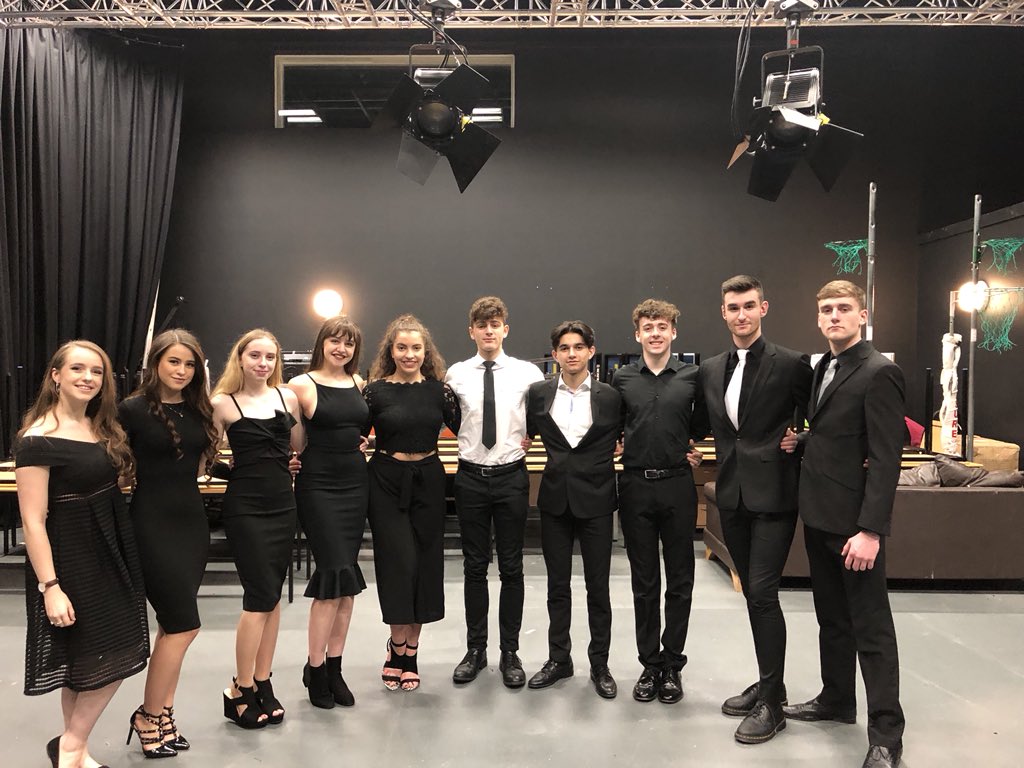 PendletonSeason's tweet photo. “The Pendleton Consort of Voices” performed stunning renditions of “Bring Him Home” and “Being Alive” at the Annual Apprenticeship Awards 2018 earlier this week! #PendletonCollege #CentreOfExcellenceInPerformingArts #Actors #LesMiserables #Company https://t.co/PyyFNoNkNR