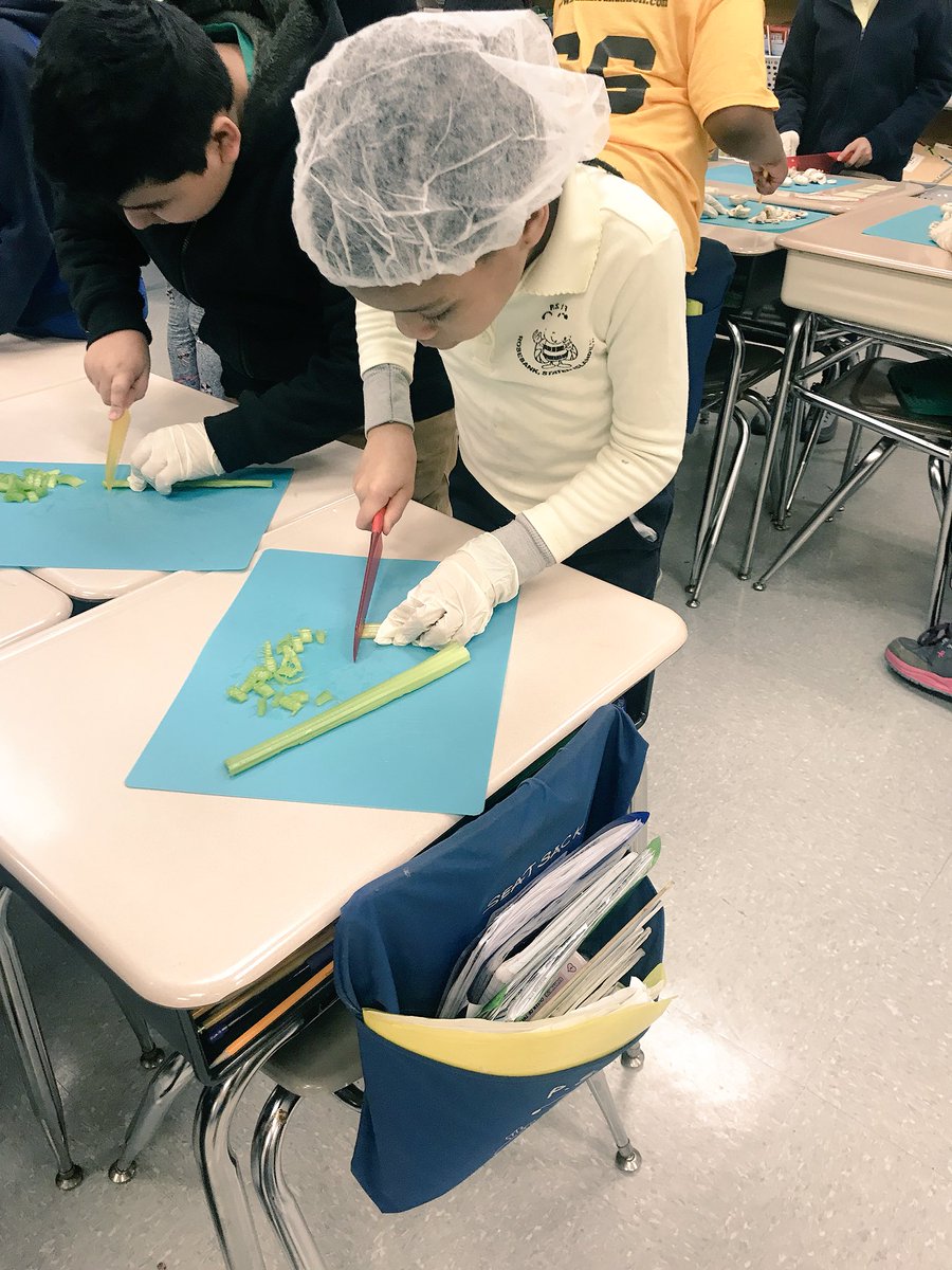 THEPubSchool13's tweet photo. Hands on, authentic learning through our partnership with City Harvest!  AWESOME TEACHERS making the learning come alive!  Do I spy a “how to” in their future?  Hope so...and I have to say that the fried rice was delicious too!  Just MORE INSTRUCTION at THE... https://t.co/cw3XwgIwHE