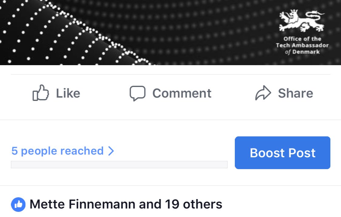 TarpCPH's tweet photo. Jeg er helt tosset med Facebooks nye algoritme. Færre mennesker ser nu åbenbart ens indhold end man får likes🧐 #GetBoosting 💸💸💸 https://t.co/Www6IZTzVl