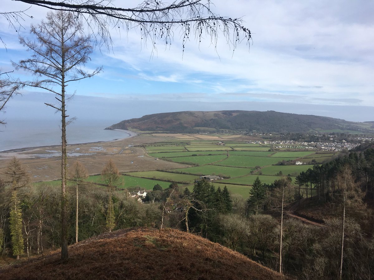 ASPSpecials's tweet photo. Today our @ASPWSomerset #SpecialConstables were joined by #SCSuptBarbour on patrol on #Exmoor for a ongoing cross border operation with @DC_Police & @ExmoorNP . It was wet, cold & we still had snow to deal with ! #SCGenge #SCBale #SCLeSueur #SCInspJohnson https://t.co/kjjbu0UoSW
