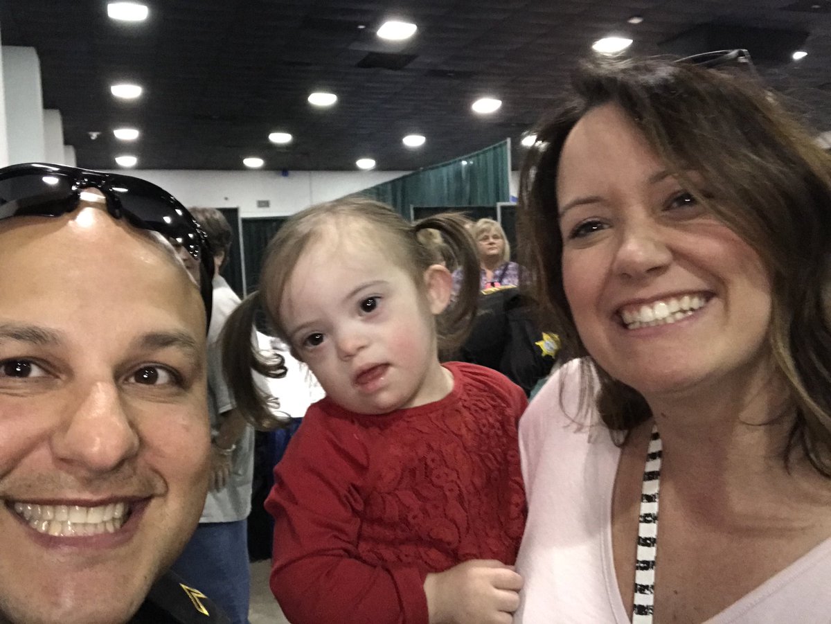 marklaureano989's tweet photo. Taking photos with fans at the Home and Garden show in Columbia SC thank you for showing up. Best pic so far #grind https://t.co/6OaBZEE6Pl