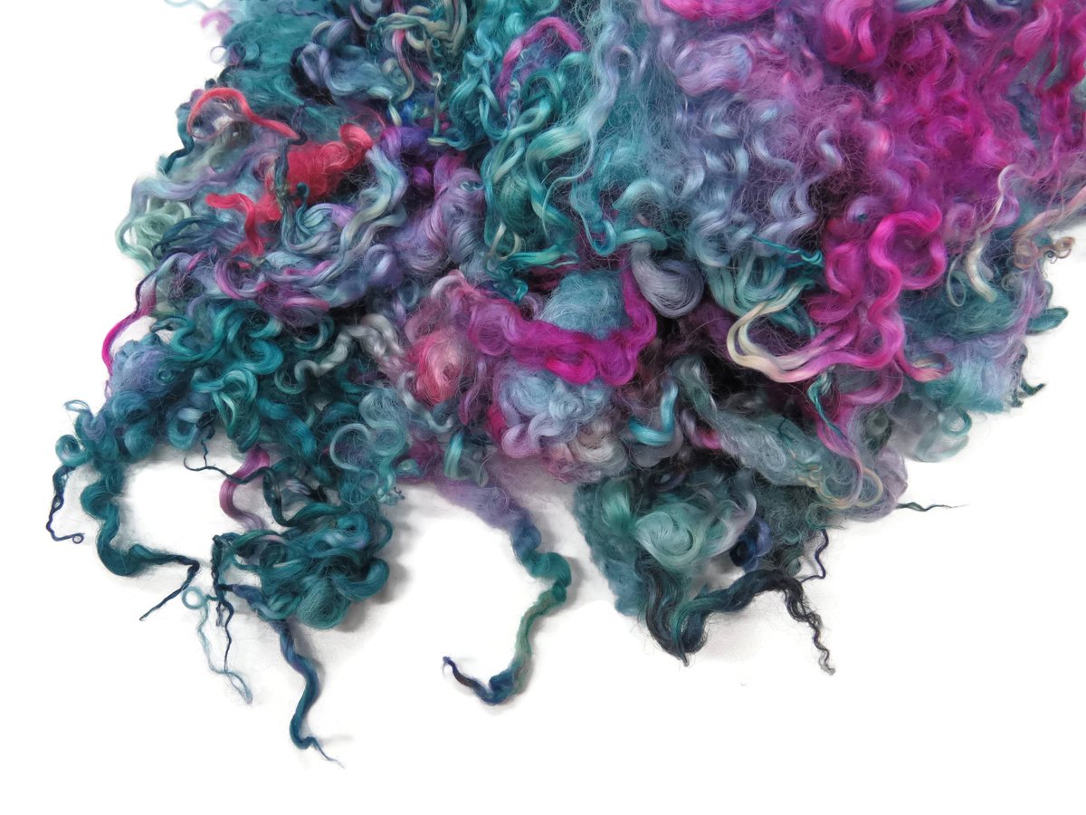 DesbiensLinda's tweet photo. Excited to share the latest addition to my #etsy shop: 1oz Premium Teaswater wool locks, AF-2 https://t.co/imvQHGoI3t #supplies #needlefelting #felting #spinning #dollhair #woollocks #teaswaterlocks #santabeard #handpickedlocks https://t.co/eS23s6EbfG