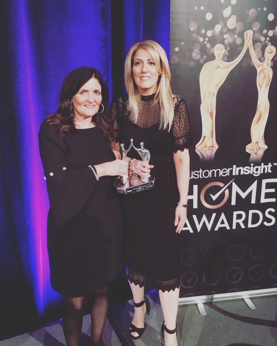 _empirehomes's tweet photo. Thank you @CustomerInsght for recognizing us as Builder of Choice for Ontario at the H.O.M.E. Awards last night. #Home2018 #HomeAwards https://t.co/AQUCk6dCZV
