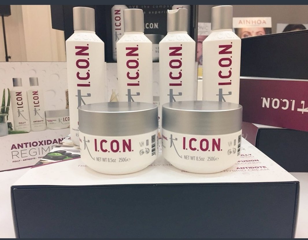 En el evento➡ #WapapopValencia de hoy no podía faltar una de las marcas más importantes dentro del sector de tratamientos #capilares <a href="/ICONProduct/">I.C.O.N. Products</a>