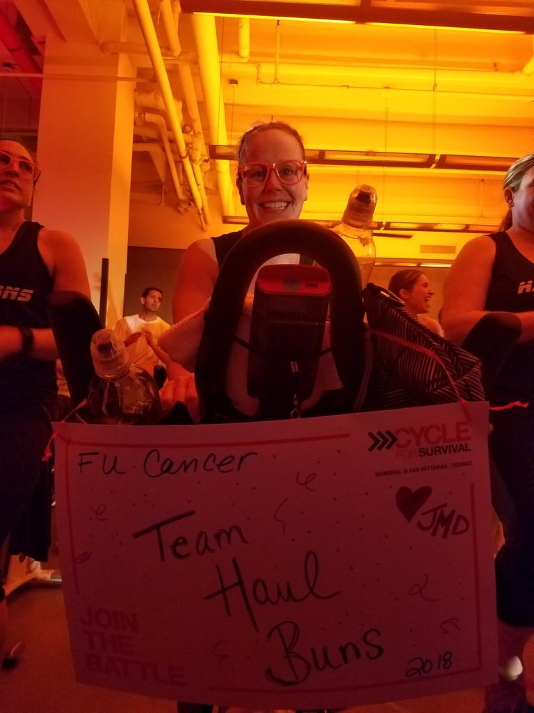 jessijulie's tweet photo. @kimroots Team #haulbuns and #CycleforSurvival https://t.co/6kWWUZiNdY
