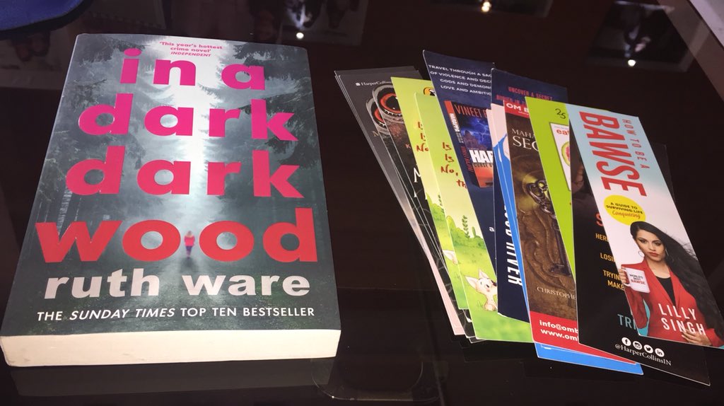 Books mail😱 i received ‘Best of Agatha Chritie’ ‘Twilight saga collection’ and ofcause ‘In a Dark Dark wood’ with 20 bookmarks😳
<a href="/agathachristie/">Agatha Christie</a> <a href="/RuthWareWriter/">Ruth Ware</a> <a href="/stepheniemeyerb/">StephenieMeyer Books</a>