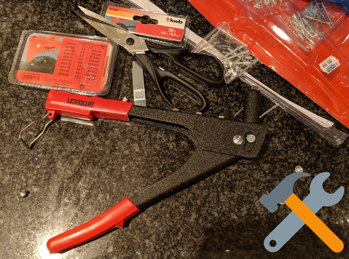 mark_pniewski's tweet image. Domestic shear failure in kitchen cabinet solved with random metal bit and rivet gun #diy #engineeringinaction #notjusttheory #guysthinktheyvesavedtheworldwhentheyfigureouthowtofixsometging #seriouslypattingmyselfonthebacknow
#smallwins