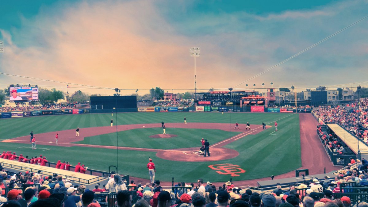 Emilnem's tweet photo. This isn’t accurate weather, it’s just the vibe here. @SFGiants @Angels @MLB #SFGiants #Angels #SpringTrainingSass #SunshineStateOfMind #Baeseball https://t.co/ZhyzXyYqez