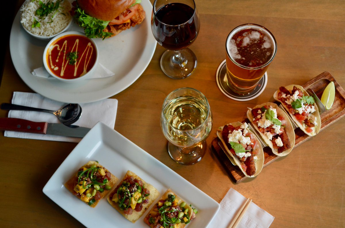 FergusandBix's tweet photo. Meet your new #FergusandBix favourites - the Big Easy, fresh Fish Tacos and Tuna Poke on crispy wontons 🙌 available now at both locations!
#yycfoodies #curiocitycalgary #bixfix #dishedyyc https://t.co/oNKf0uUuEx