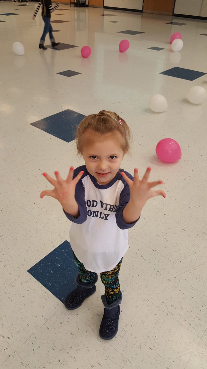 Thank you <a href="/wh_peer/">Warren Hills Peer</a> for a great afternoon at Glam Day! My daughters loved it! #WHRHSPRIDE