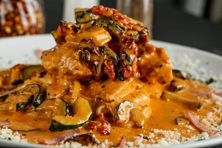 TheNWAGuru's tweet photo. Top 10 #SpringdaleRestaurants you just have to try.
https://t.co/5MNeGmH0If
#southernfood #italianFood #SpringdaleArkansas https://t.co/v6OVIBNTzf