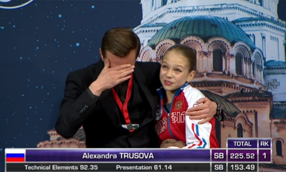 ALEKSANDRA TRUSOVA DX8ao_0VMAAcqqh