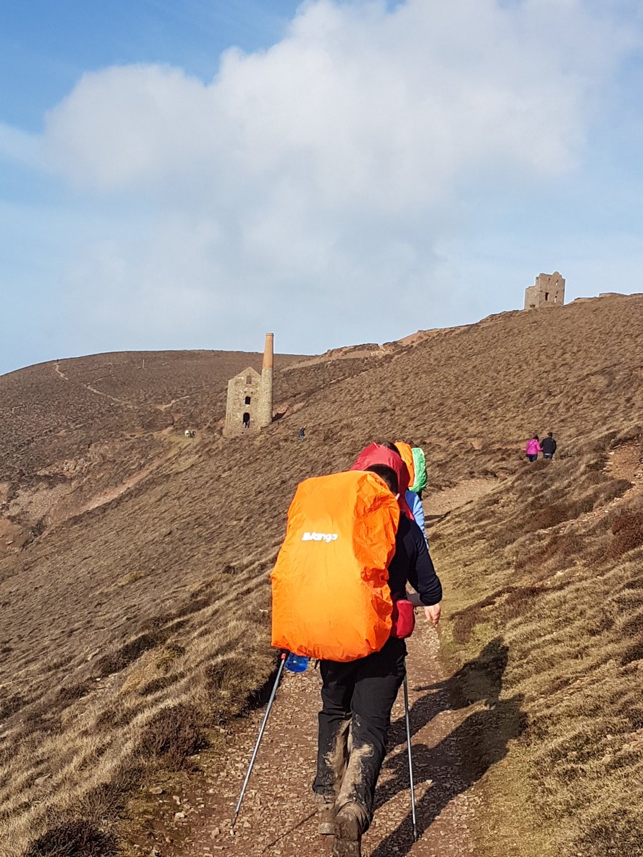 TregearBen's tweet photo. Another successful training session for ten tors #cornwallstyle. @schoolfalmouth https://t.co/sXTLijExhu