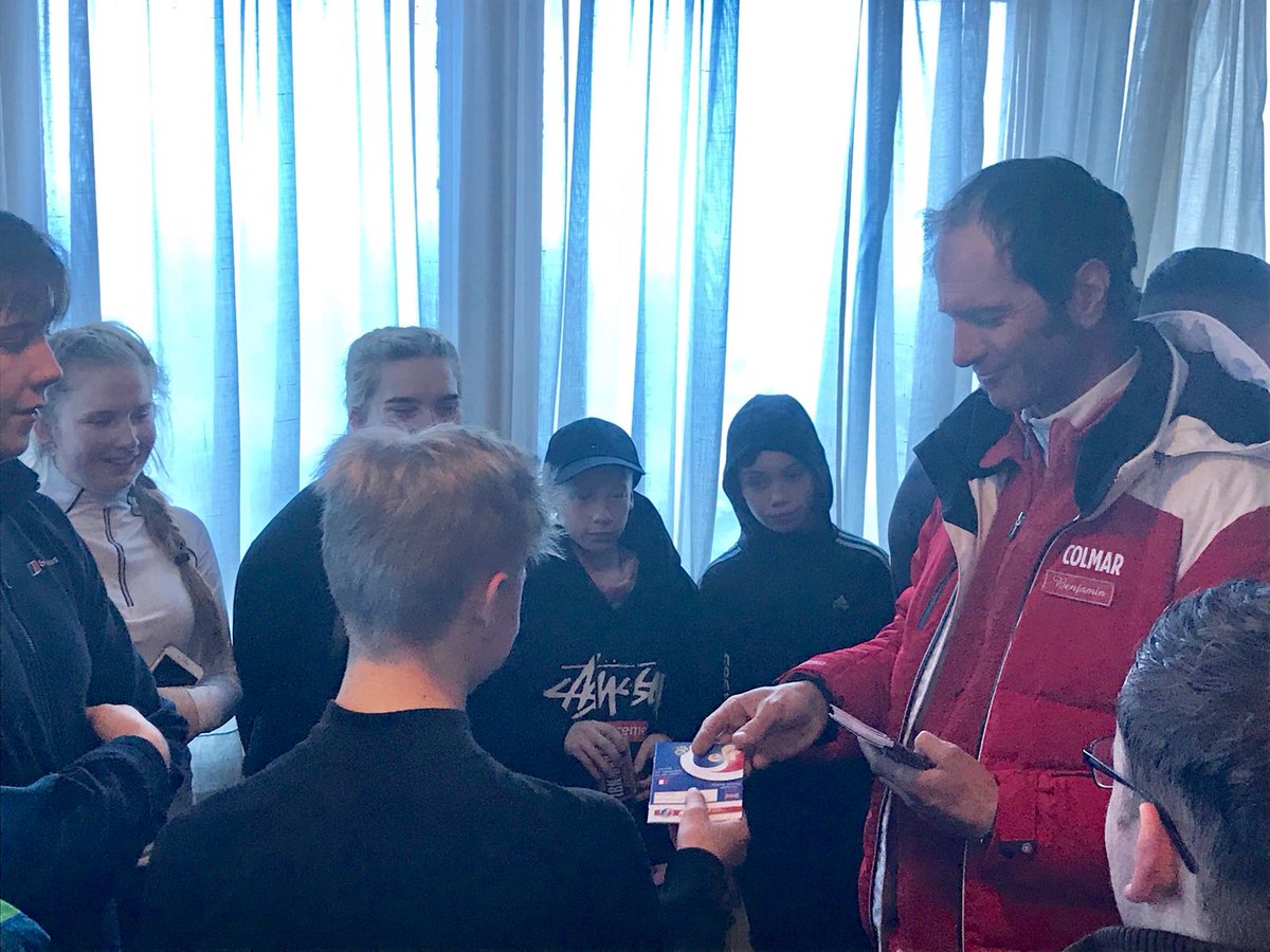 PERFDPEM's tweet photo. Final day skiing group presentation amazing skiers @walbottlecampus @SerreChe_EN #esf #ski https://t.co/y0LBXZKLlt