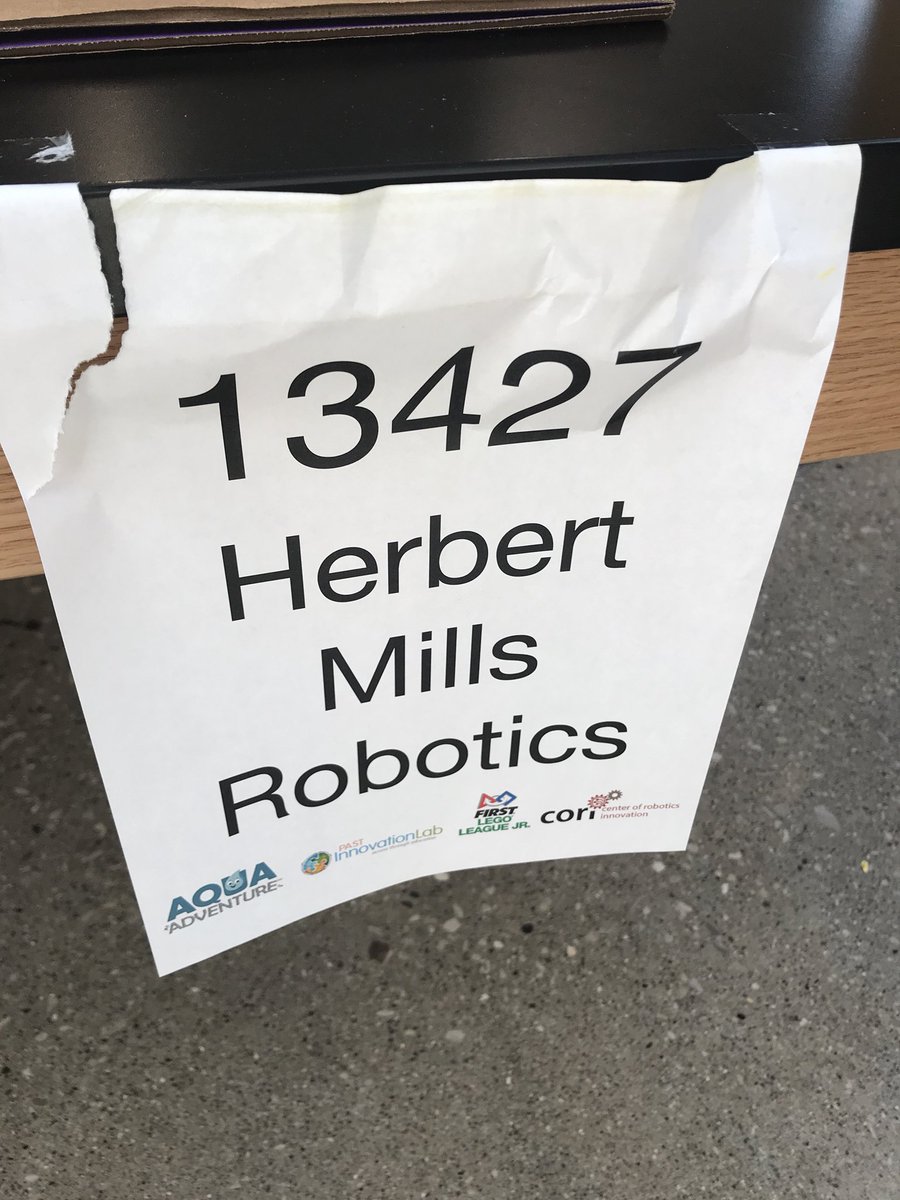 MissMcMannis's tweet photo. Thank you to @pastfoundation and @firstlegoleague -an awesome morning for our #MillsSTEMTigers #HMRobotics @MrsForino @mrsmeweeks π€π #GirlsInSTEM https://t.co/CAAjCe2nxK