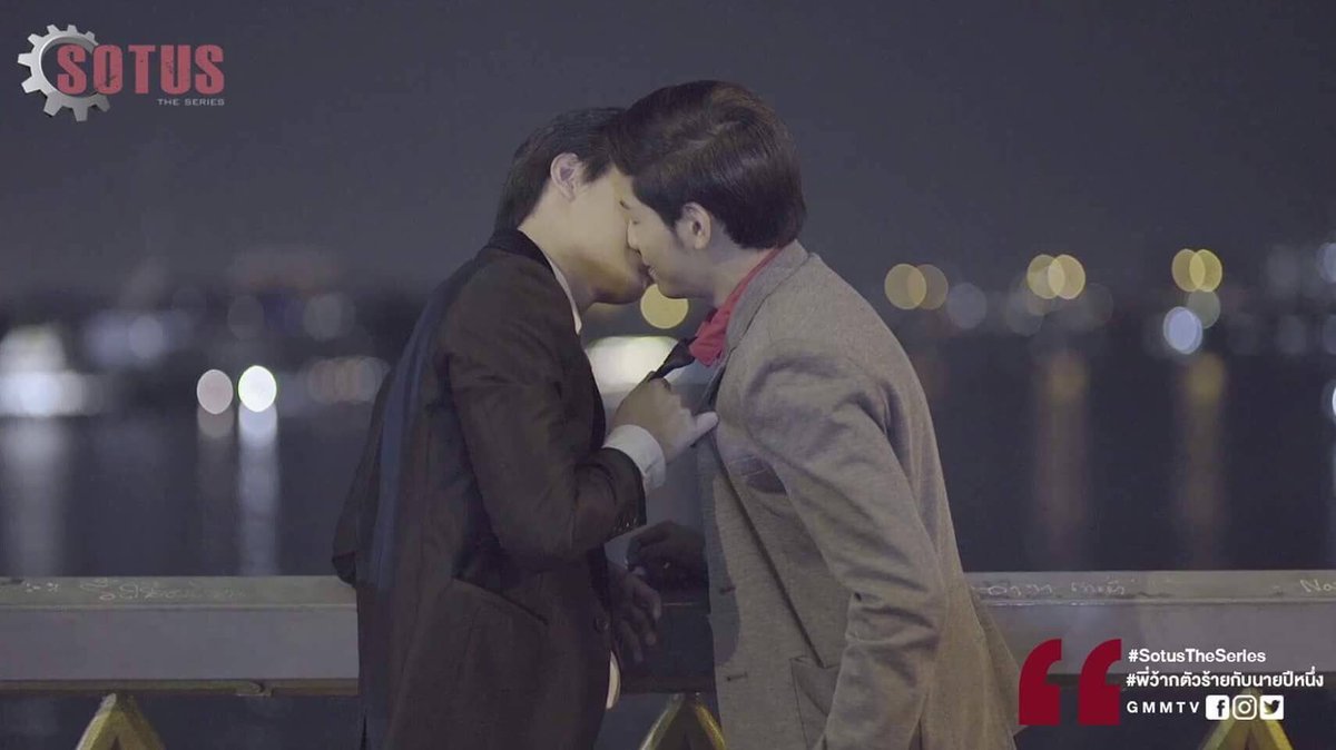 7_NewM's tweet photo. Story of true love between us.
Secret of true love between us.
The End
@stjinx_maya @kristtps #SingtoPrachaya #SotusStheseries https://t.co/ikaimPFjdI