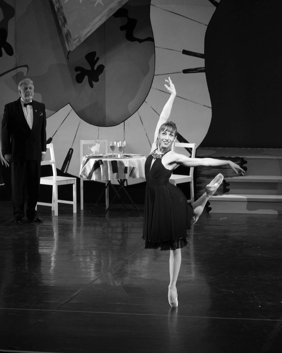 fieldgrazer's tweet photo. Last call for The Nutcracker @hallforcormall 7.30 pm after matinee sell out #Cornwall #ballet #dance photo @Z_G_Photography https://t.co/vFrqnHX6Lw