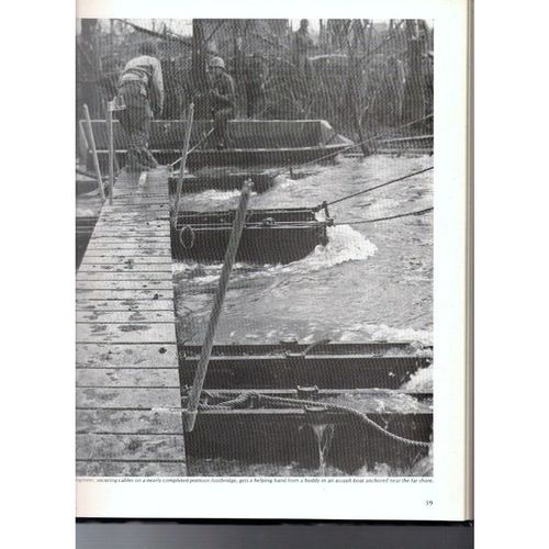 VoltInuOfflclal's tweet photo. ISBN 0809425424 , Across the Rhine, (World War II) (Hardcover) by Franklin M. Davis 1984 #WWII #WW2 #UNBROKEN #NationalWWIIMuseum #BandOfBrothers #BNBBuzz #history #worldwar2 #war #HistoryChannel #MilitaryHistory #USArmy #BritishArmy https://t.co/bhB7VoPFSd #Book #Books #Reading https://t.co/JKHfM7tV5M