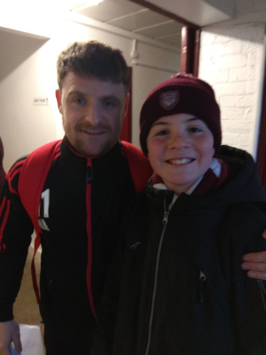 DCC_Steve's tweet photo. Huge thanks to @LichtiesNews for looking after Filippo today. Pics with the League 2 trophy, @Boabskin &amp; @tob_7 and they arranged a win over Forfar too (although the weather was an oversight) #greatweeclub #realfootball https://t.co/HXEMyfwMVl