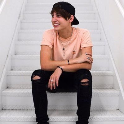 LukeMxhone_'s tweet photo. #NewProfilePic https://t.co/abQRYjuZZD