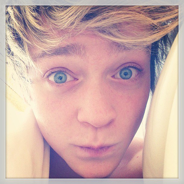 safetypinrose's tweet photo. Wow #5YearsOfConnor it's crazy to think that @TheVampsCon joined @TheVampsband 5 years ago I couldn't imagine what it would be like if he turned them down but I'm glad he didn't because this blue eyed Scottish boy was final piece of The Vamps and is fulfilling his dream https://t.co/lCmVoAluUX