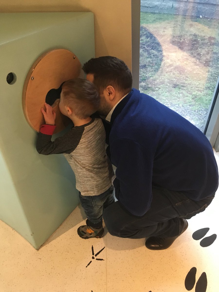 PatrykJaki's tweet photo. Tata i syn w @cnkopernik :) https://t.co/v0iEk0LC3M
