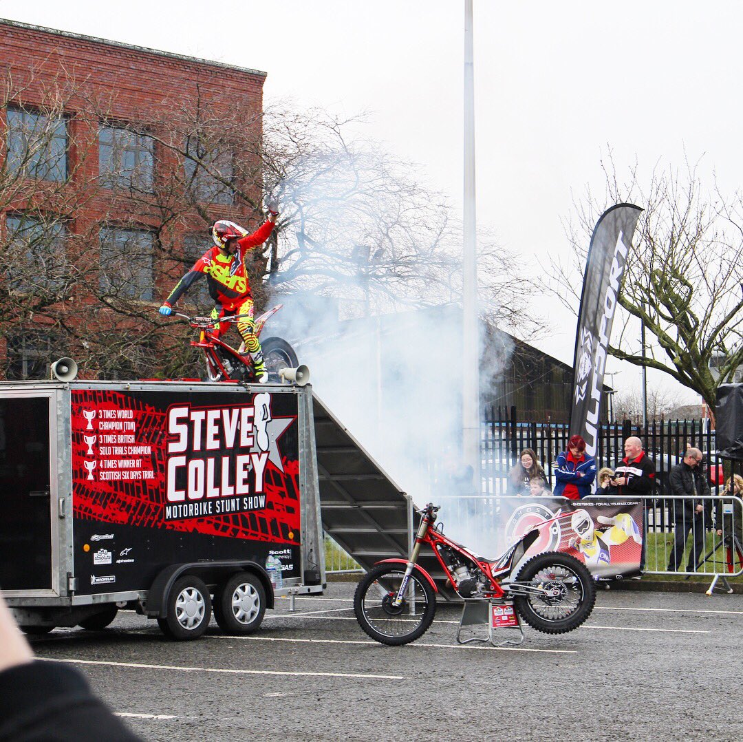 Steve Colley in action today at our #GhostBikesEvent was awesome!

@colley1972 

#ghostbikesevent #stevecolley #stunt #stunts #stuntbike #trials #trialsbike #motocross #mx #motox #bikemeet #bikermeet #biker #preston #motorcycle #motorbike #uk #event #meetandgreet  #mypreston