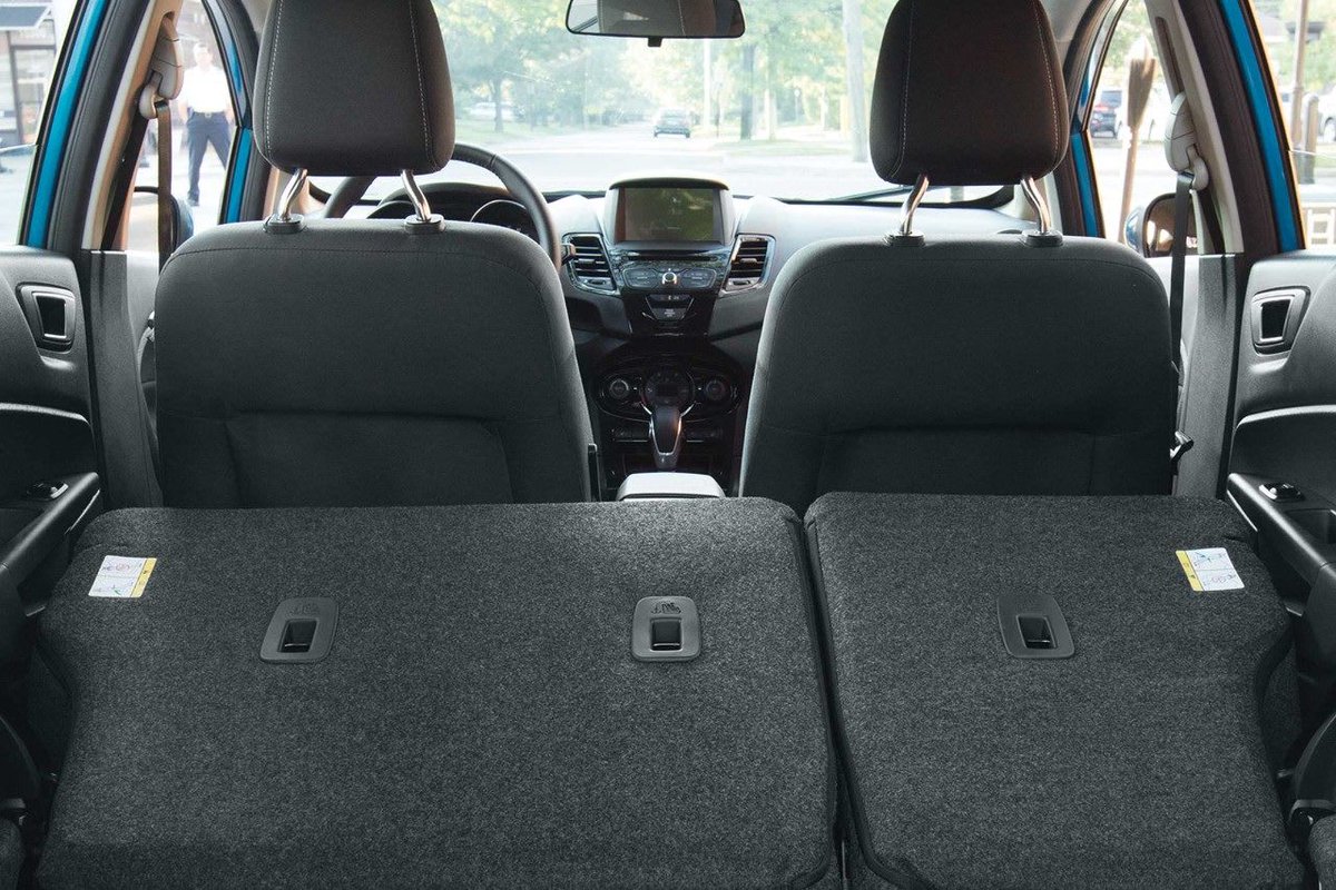 FordofHialeah's tweet photo. Fit more in your Ford Fiesta Titanium thanks to its 60/40 split rear seating! https://t.co/G9EncpGSqT