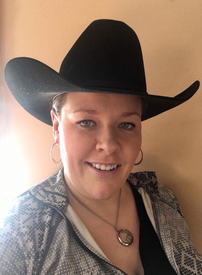 Equestrian_Can's tweet photo. The Canadian Reining Committee of Equestrian Canada has formally announced that Rhea Pole has been named the Chef d’ Équipe for the Canadian Reining Team at the 2018 FEI World Equestrian Games. #RideToTryon #CET https://t.co/M5ToaUA3eX https://t.co/auEYDt6nJj