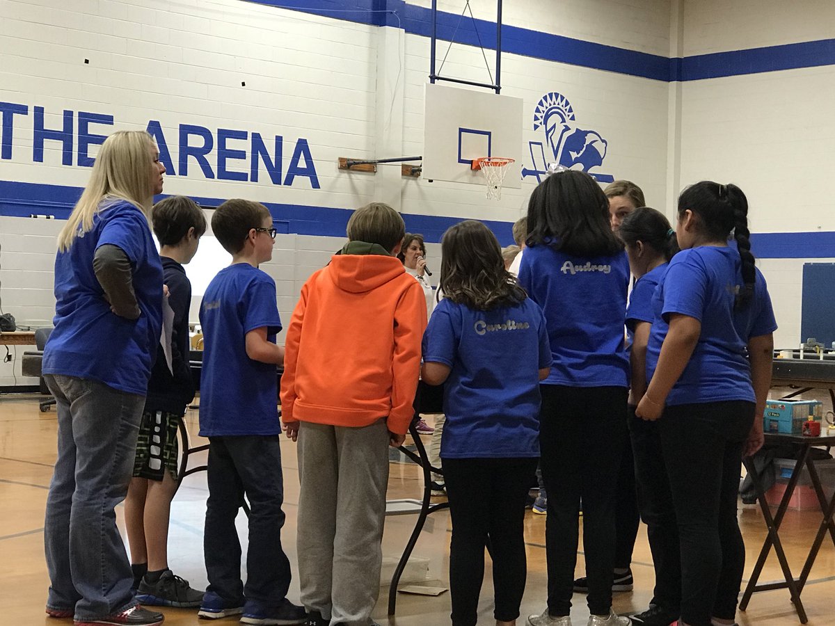 DDKirkpatrick1's tweet photo. So proud of @nebo_bear_den RoboBears for their teamwork at the LEGO Cyberkids Robotics Competition! #cheerforeachother Special thanks to Ms. Davis and Ms. Dayton as #advisors @McDowell590 #McDowellInspires https://t.co/fJEUt4AOFg