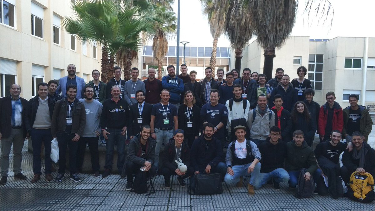 CatedraTEF_UEx's tweet image. Enhorabuena a todos los participantes en #HackForGood. Os esperamos a todos el año que viene en #HackForGood 2019