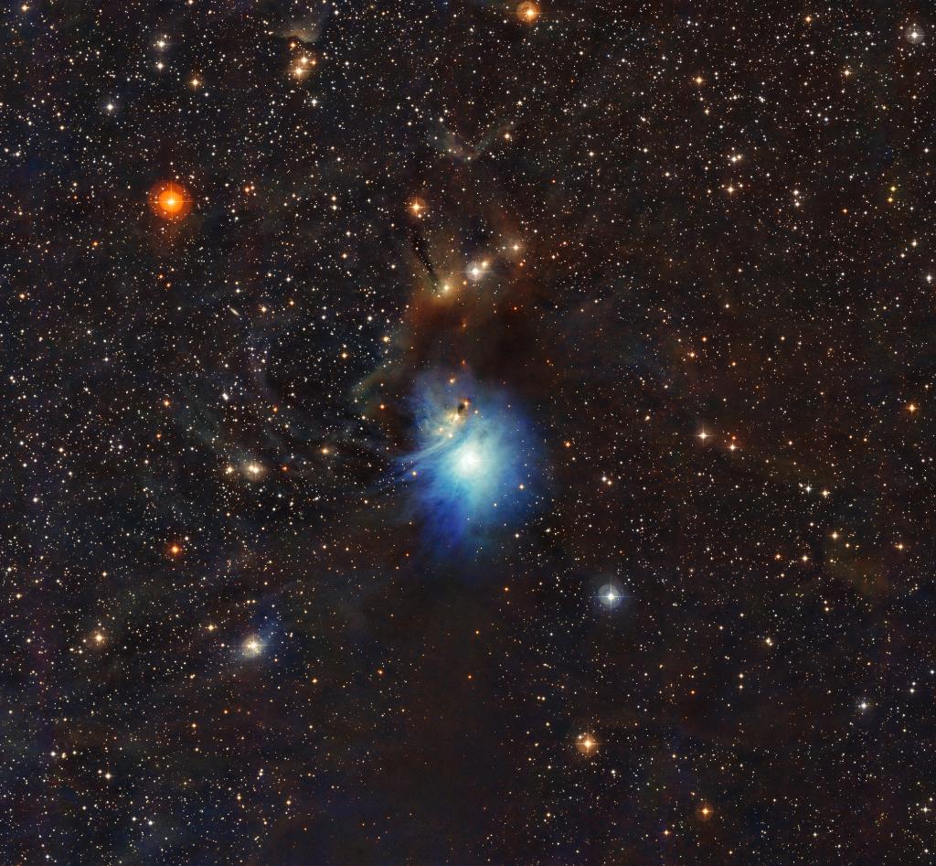 Interstellar clouds of dust, gas &amp; molecules hold most of the water in the universe &amp; serve as nurseries for newborn stars &amp; their planets. Once launched, <a href="/NASAWebb/">NASA Webb Telescope</a> will explore these celestial reservoirs to understand the origin of 🌊 &amp; other cosmic ices: go.nasa.gov/2oY4ydC