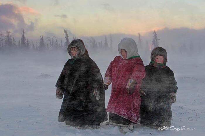 siberian_times's tweet photo. Daily life on the Yamal peninsula, northwest Siberia. All pictures by Sergey Anisimov https://t.co/CQmTPfo5oI
